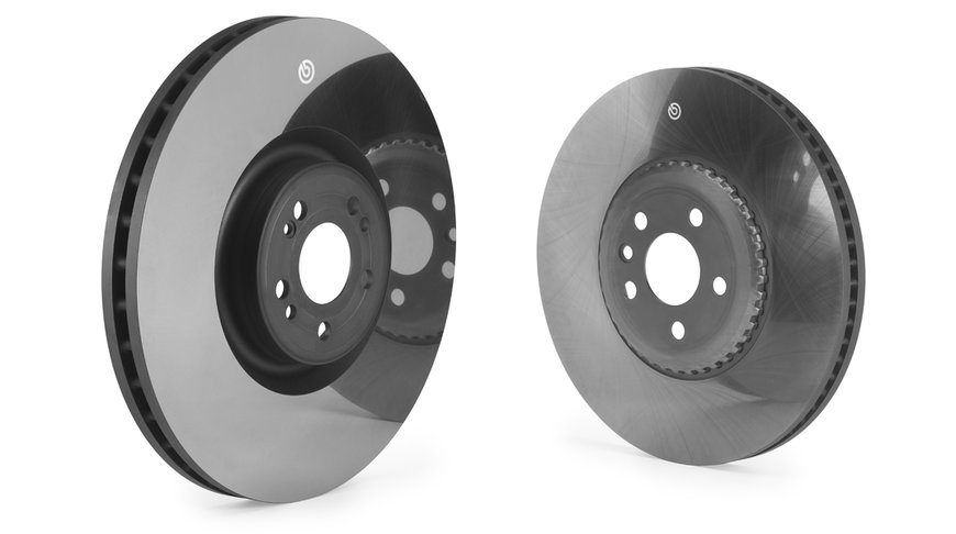 IL NUOVO DISCO FRENO BREMBO GREENTIVE OFFRE PERFORMANCE A RIDOTTO IMPATTO AMBIENTALE CON UNO STILE UNICO E DISTINTIVO GRAZIE AL SUO INNOVATIVO RIVESTIMENTO